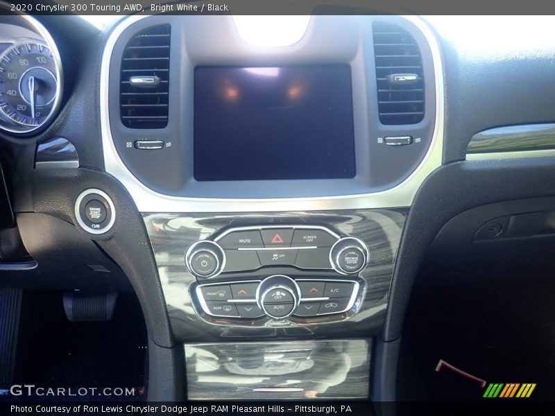 Bright White / Black 2020 Chrysler 300 Touring AWD