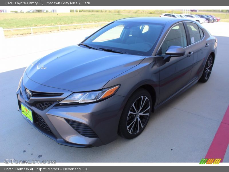 Predawn Gray Mica / Black 2020 Toyota Camry SE