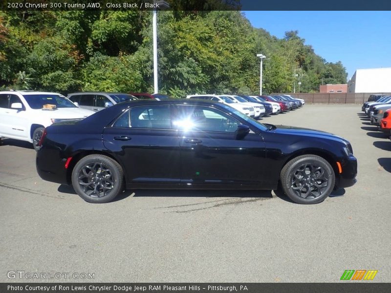 Gloss Black / Black 2020 Chrysler 300 Touring AWD
