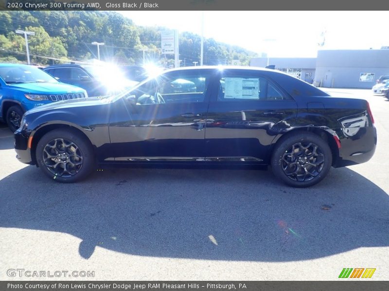 Gloss Black / Black 2020 Chrysler 300 Touring AWD