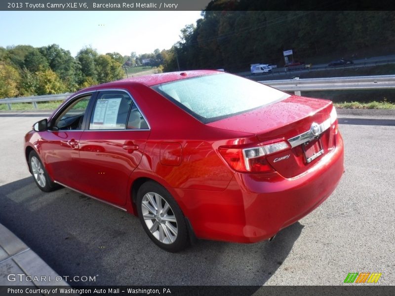 Barcelona Red Metallic / Ivory 2013 Toyota Camry XLE V6