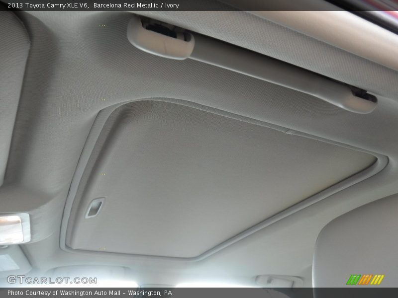 Barcelona Red Metallic / Ivory 2013 Toyota Camry XLE V6