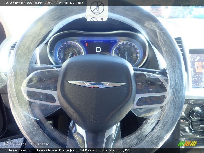 Gloss Black / Black 2020 Chrysler 300 Touring AWD