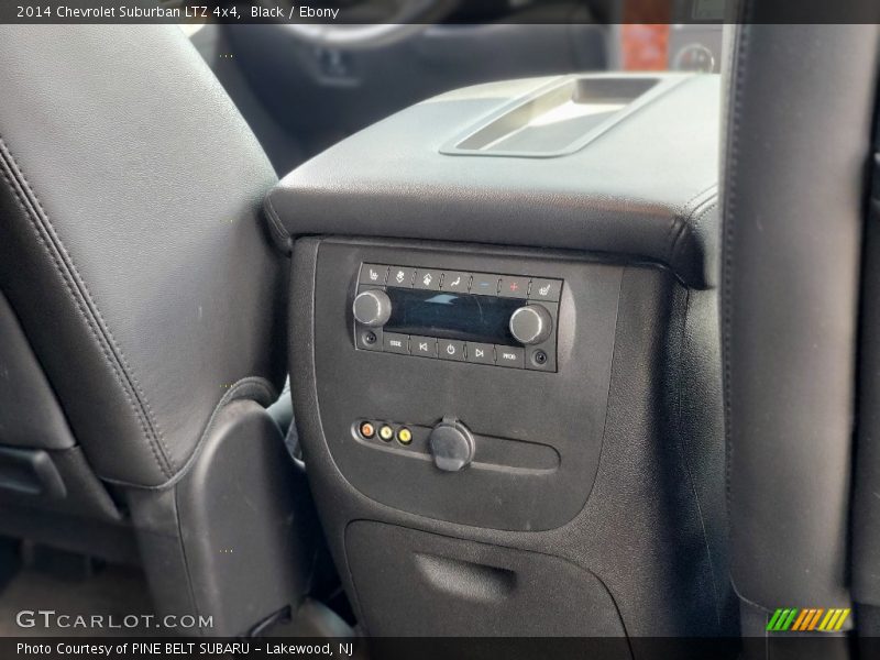 Black / Ebony 2014 Chevrolet Suburban LTZ 4x4
