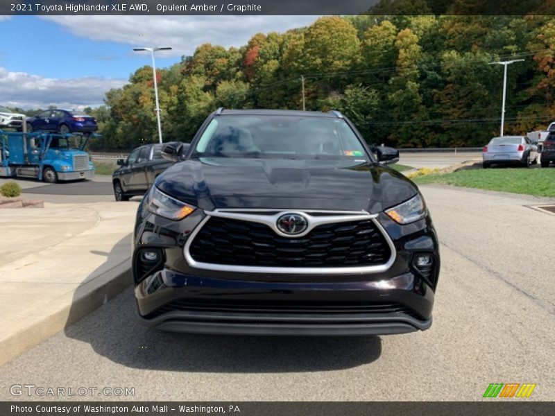 Opulent Amber / Graphite 2021 Toyota Highlander XLE AWD