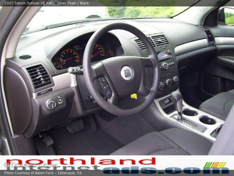 Silver Pearl / Black 2007 Saturn Outlook XE AWD