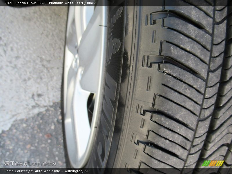 Platinum White Pearl / Black 2020 Honda HR-V EX-L