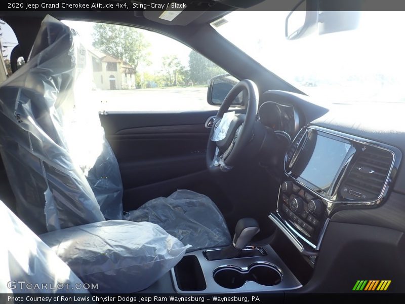 Sting-Gray / Black 2020 Jeep Grand Cherokee Altitude 4x4