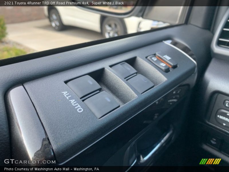 Super White / Black 2021 Toyota 4Runner TRD Off Road Premium 4x4