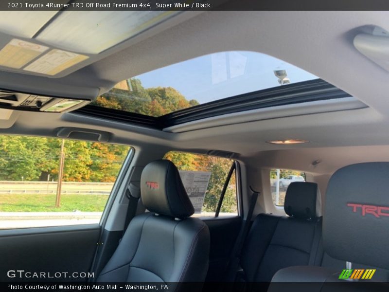 Super White / Black 2021 Toyota 4Runner TRD Off Road Premium 4x4