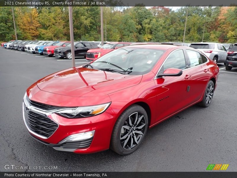 Front 3/4 View of 2021 Malibu RS