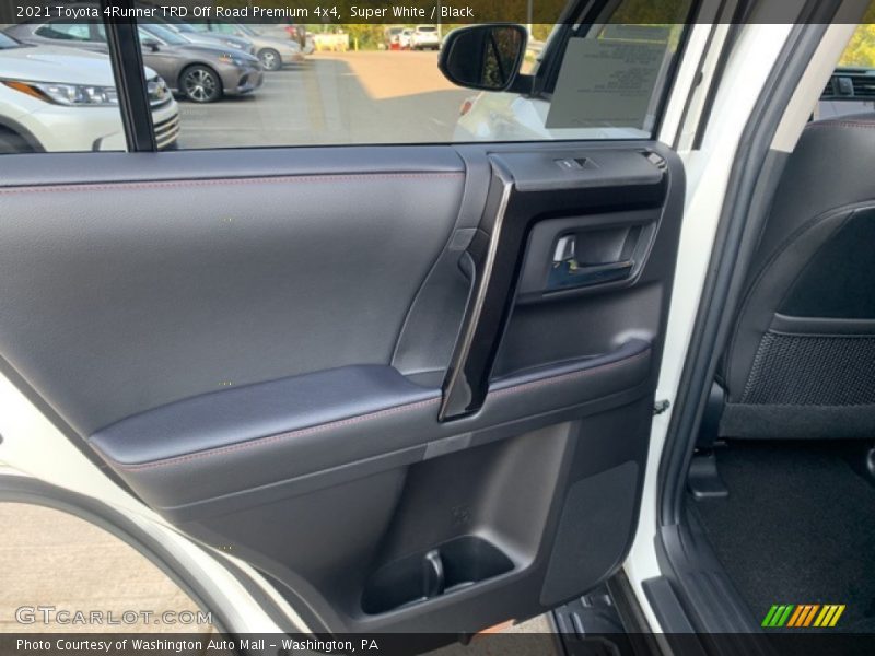 Super White / Black 2021 Toyota 4Runner TRD Off Road Premium 4x4