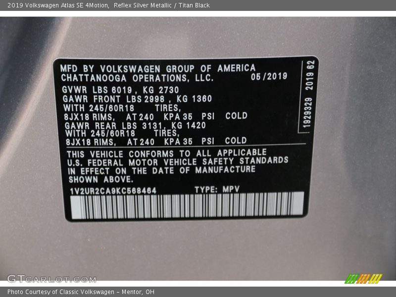 Reflex Silver Metallic / Titan Black 2019 Volkswagen Atlas SE 4Motion