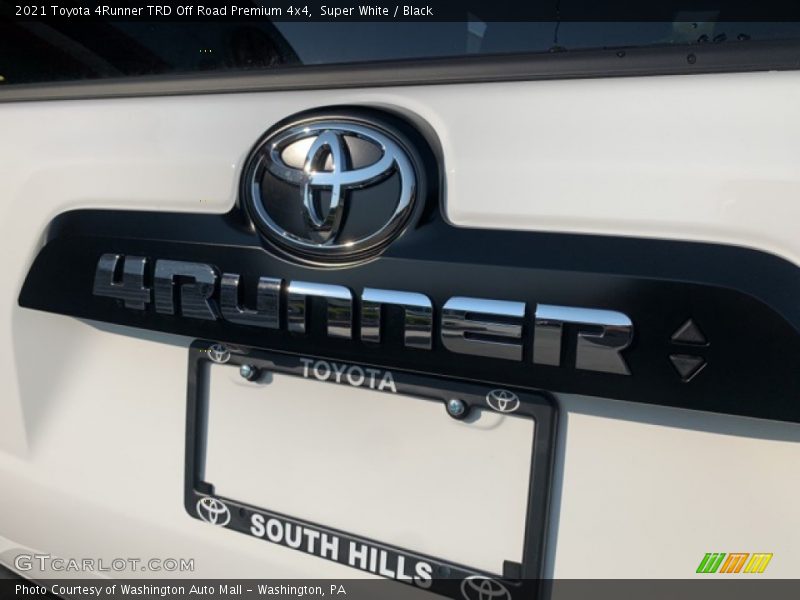 Super White / Black 2021 Toyota 4Runner TRD Off Road Premium 4x4