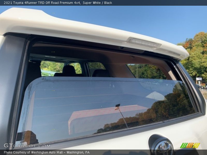 Super White / Black 2021 Toyota 4Runner TRD Off Road Premium 4x4