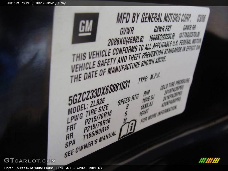 Black Onyx / Gray 2006 Saturn VUE