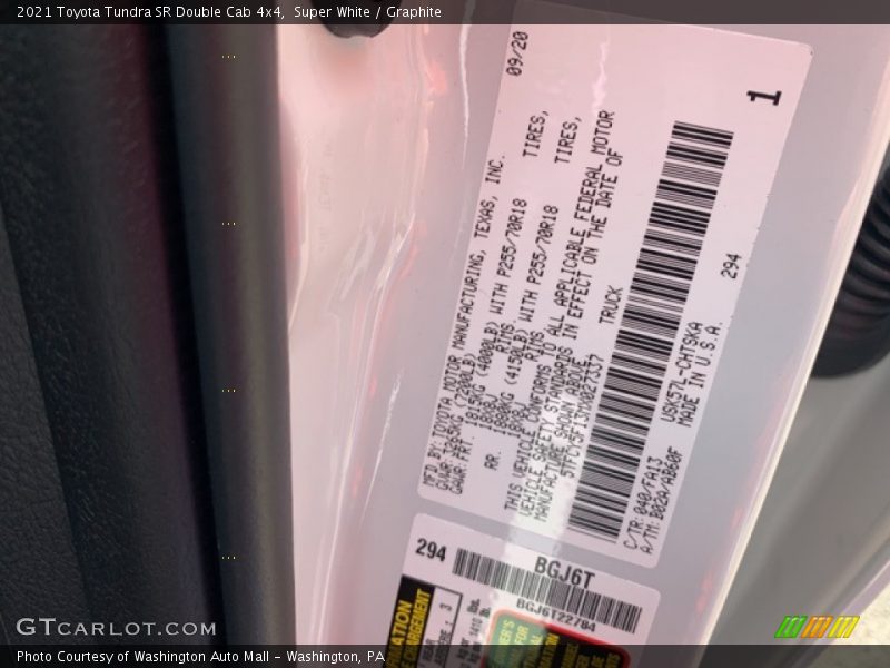 Super White / Graphite 2021 Toyota Tundra SR Double Cab 4x4