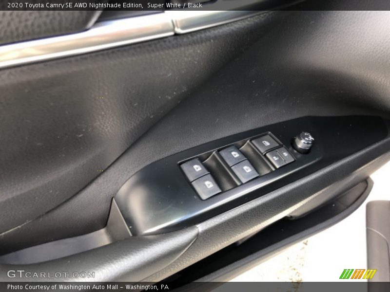 Super White / Black 2020 Toyota Camry SE AWD Nightshade Edition