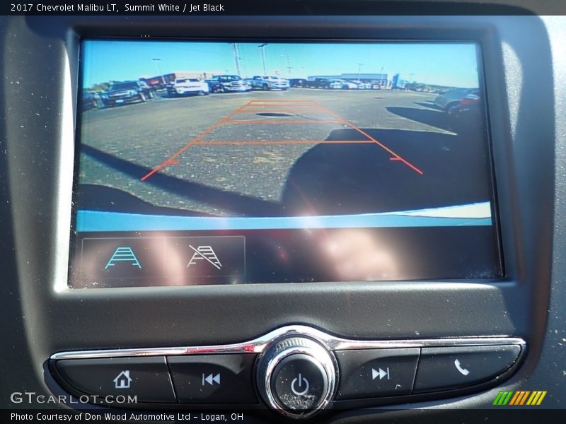 Summit White / Jet Black 2017 Chevrolet Malibu LT