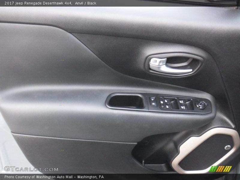 Anvil / Black 2017 Jeep Renegade Deserthawk 4x4