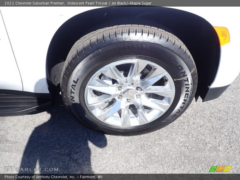 Iridescent Pearl Tricoat / Jet Black/­Maple Sugar 2021 Chevrolet Suburban Premier
