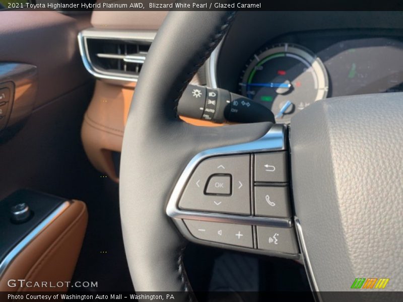  2021 Highlander Hybrid Platinum AWD Steering Wheel