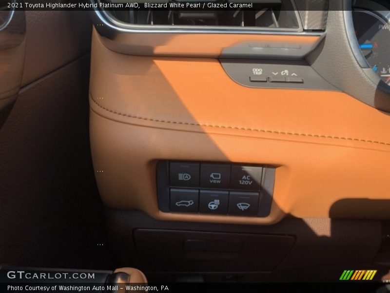 Blizzard White Pearl / Glazed Caramel 2021 Toyota Highlander Hybrid Platinum AWD