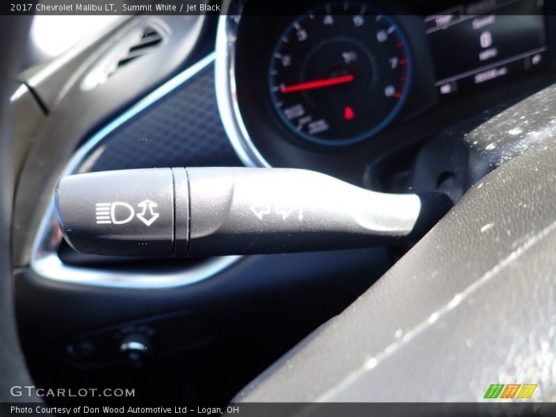 Summit White / Jet Black 2017 Chevrolet Malibu LT