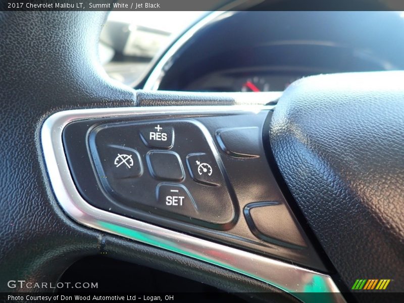 Summit White / Jet Black 2017 Chevrolet Malibu LT