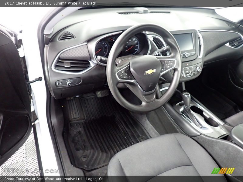 Summit White / Jet Black 2017 Chevrolet Malibu LT