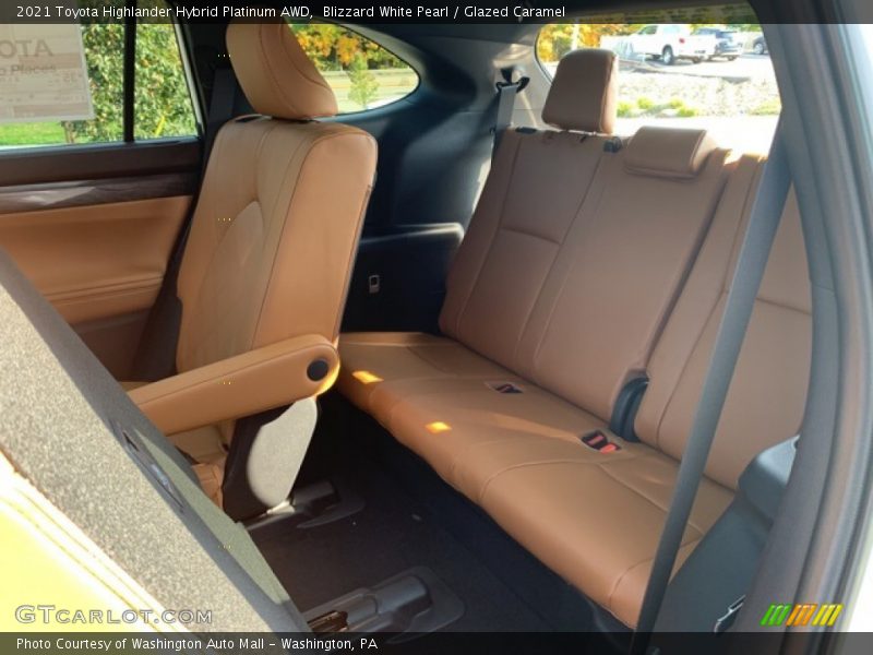 Blizzard White Pearl / Glazed Caramel 2021 Toyota Highlander Hybrid Platinum AWD