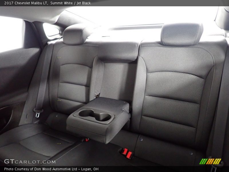 Summit White / Jet Black 2017 Chevrolet Malibu LT