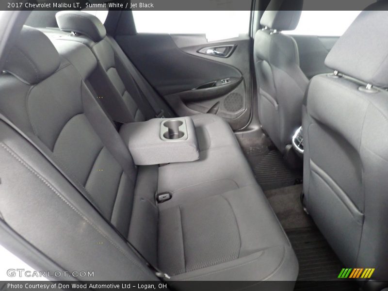 Summit White / Jet Black 2017 Chevrolet Malibu LT