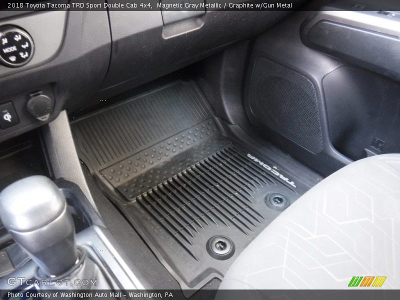 Magnetic Gray Metallic / Graphite w/Gun Metal 2018 Toyota Tacoma TRD Sport Double Cab 4x4