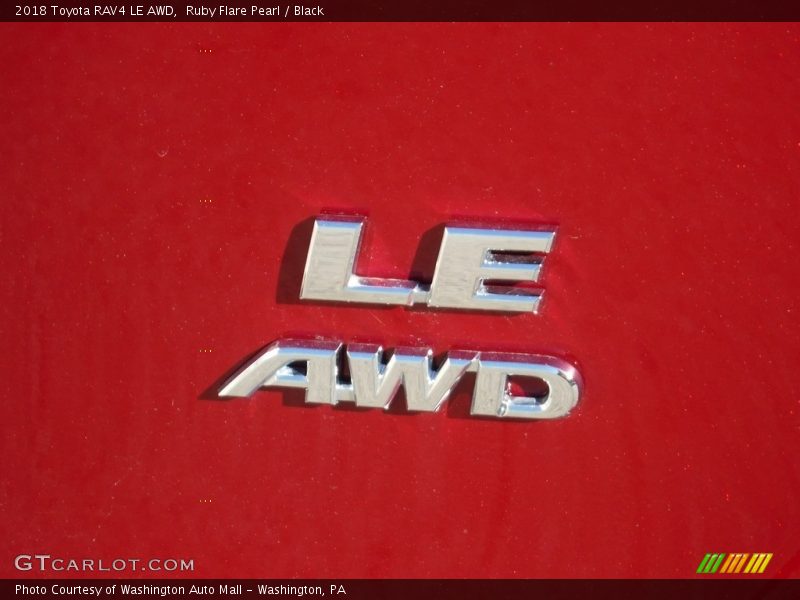 Ruby Flare Pearl / Black 2018 Toyota RAV4 LE AWD