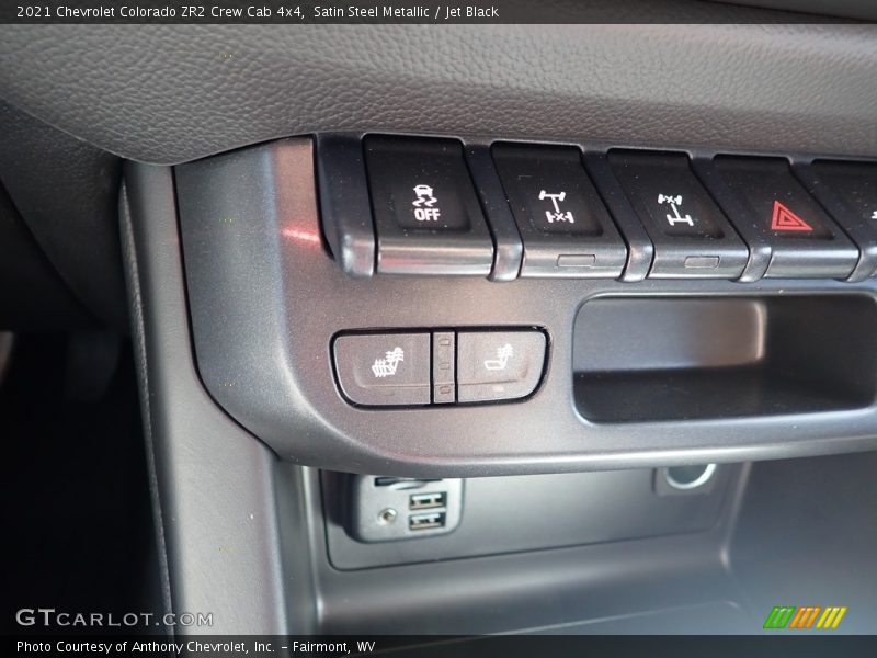 Controls of 2021 Colorado ZR2 Crew Cab 4x4