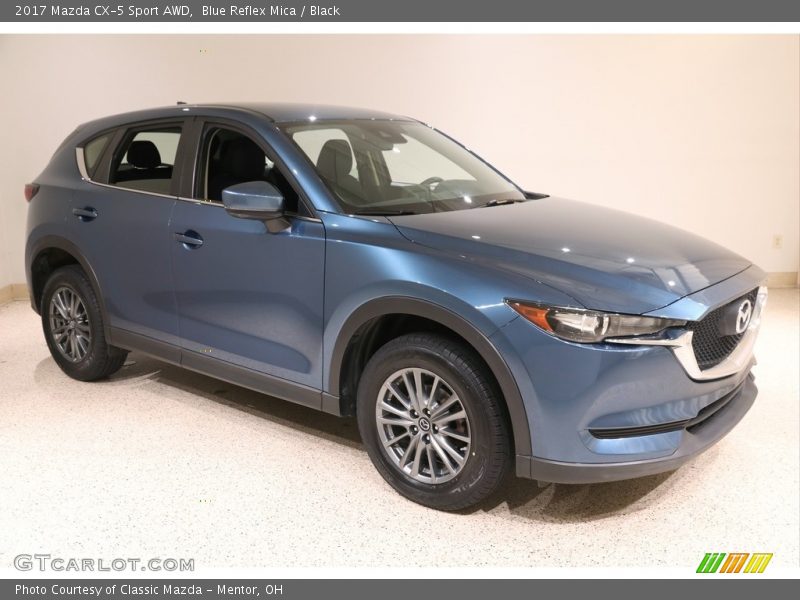 Front 3/4 View of 2017 CX-5 Sport AWD