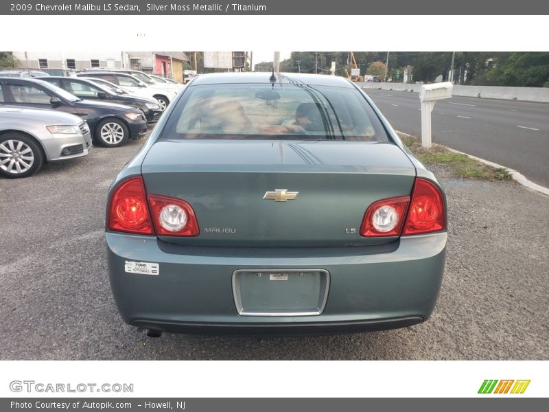 Silver Moss Metallic / Titanium 2009 Chevrolet Malibu LS Sedan