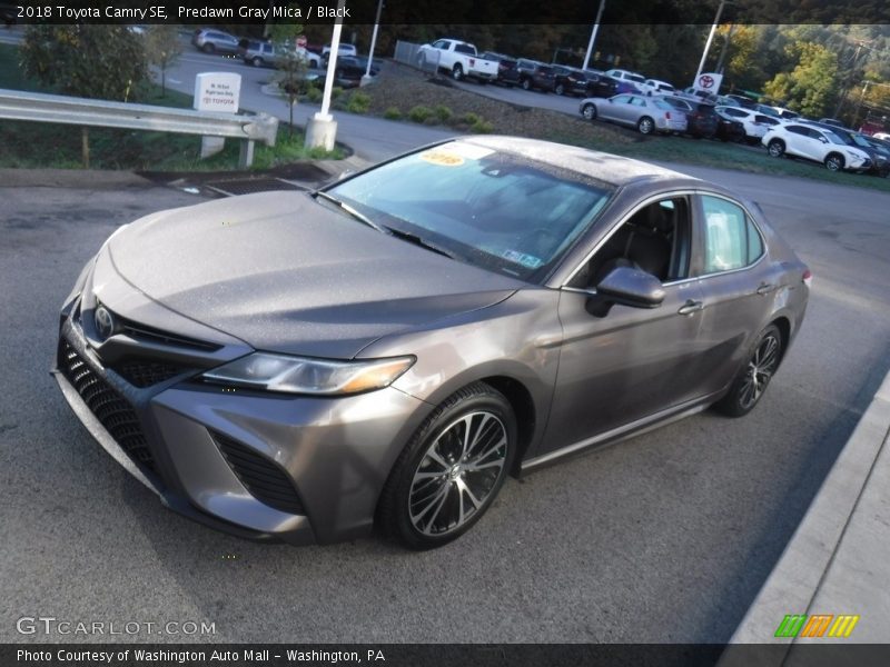 Predawn Gray Mica / Black 2018 Toyota Camry SE