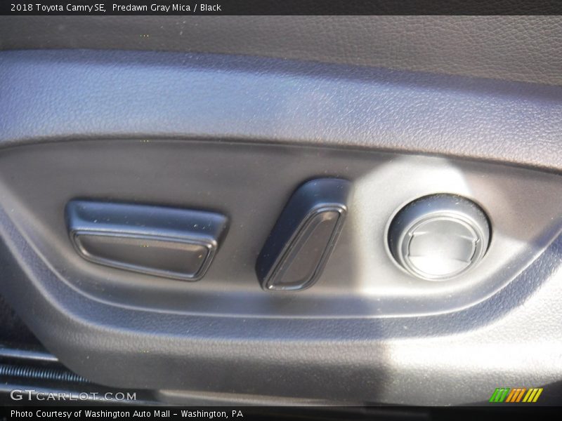 Predawn Gray Mica / Black 2018 Toyota Camry SE