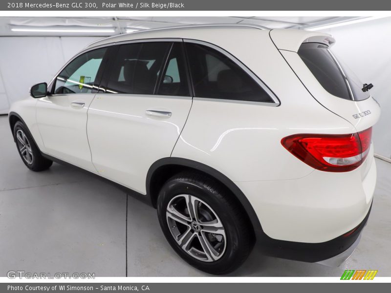 Polar White / Silk Beige/Black 2018 Mercedes-Benz GLC 300