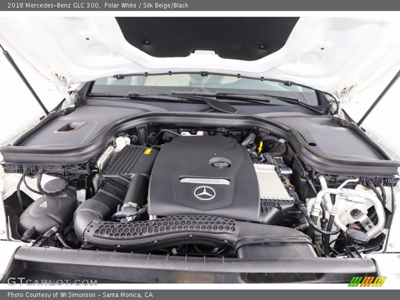 Polar White / Silk Beige/Black 2018 Mercedes-Benz GLC 300
