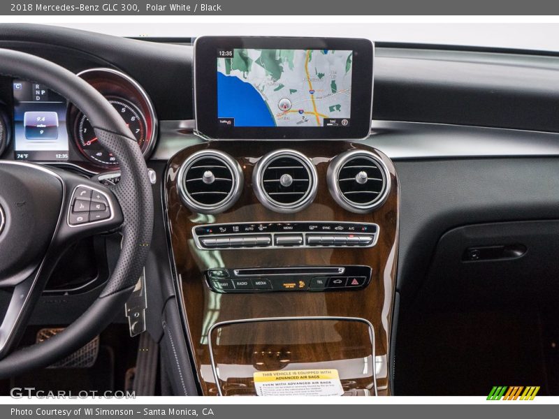 Polar White / Black 2018 Mercedes-Benz GLC 300