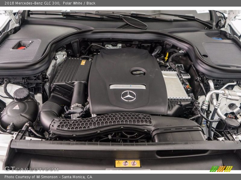 Polar White / Black 2018 Mercedes-Benz GLC 300