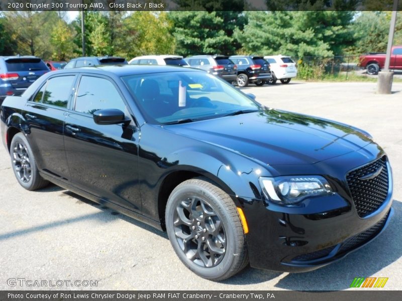 Front 3/4 View of 2020 300 Touring AWD