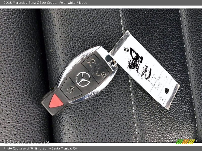 Polar White / Black 2018 Mercedes-Benz C 300 Coupe