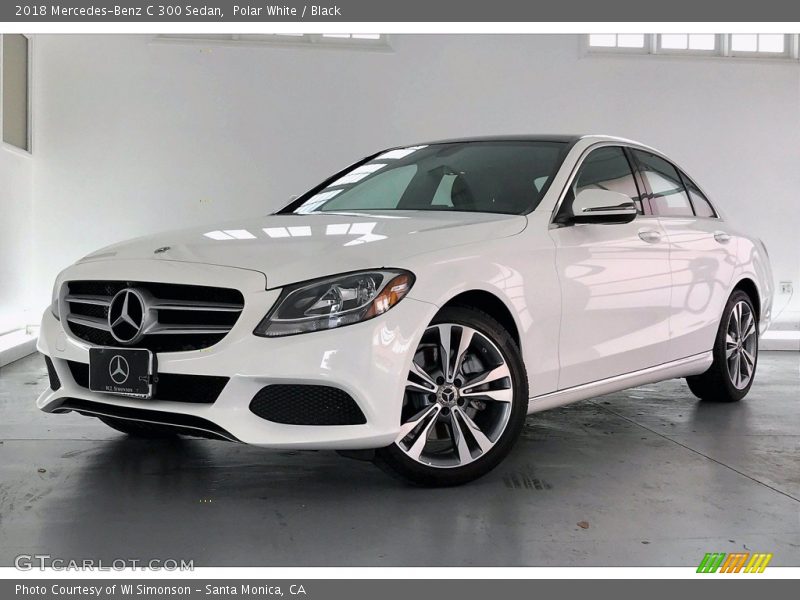 Front 3/4 View of 2018 C 300 Sedan