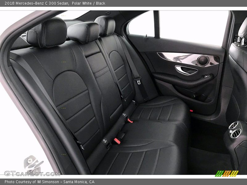 Polar White / Black 2018 Mercedes-Benz C 300 Sedan