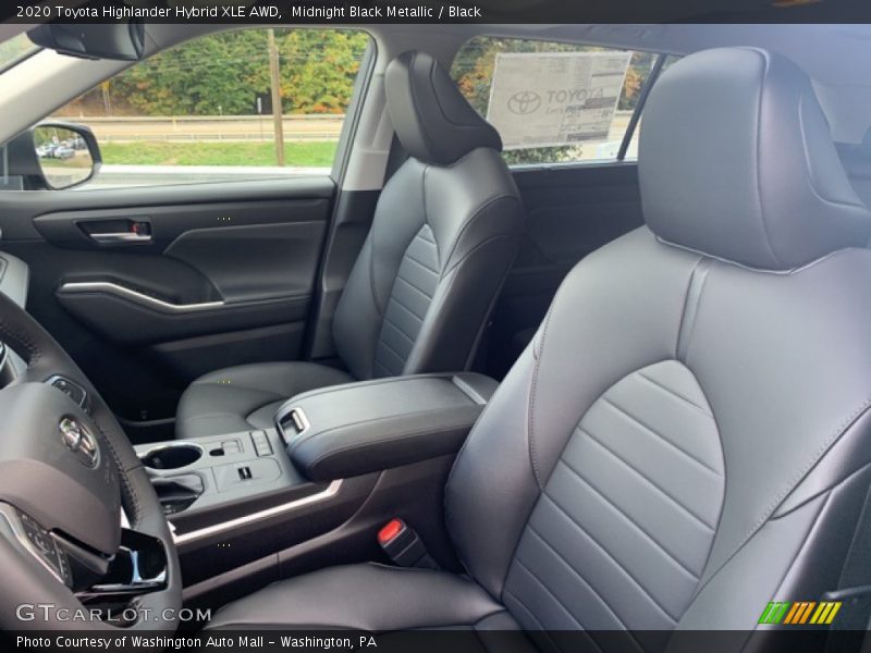 Midnight Black Metallic / Black 2020 Toyota Highlander Hybrid XLE AWD