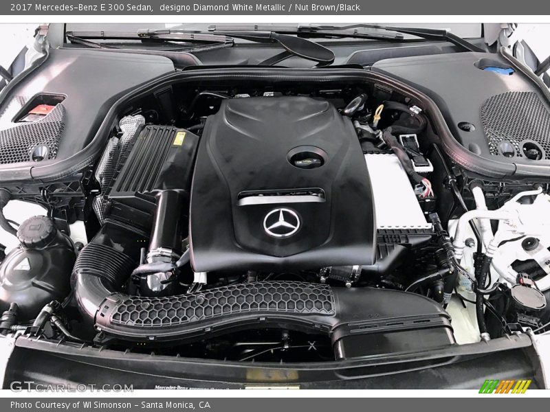 designo Diamond White Metallic / Nut Brown/Black 2017 Mercedes-Benz E 300 Sedan